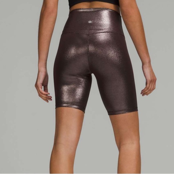 lululemon athletica Pants - Lululemon Align High Rise Shorts Radiate Foil Print French Press Size 6